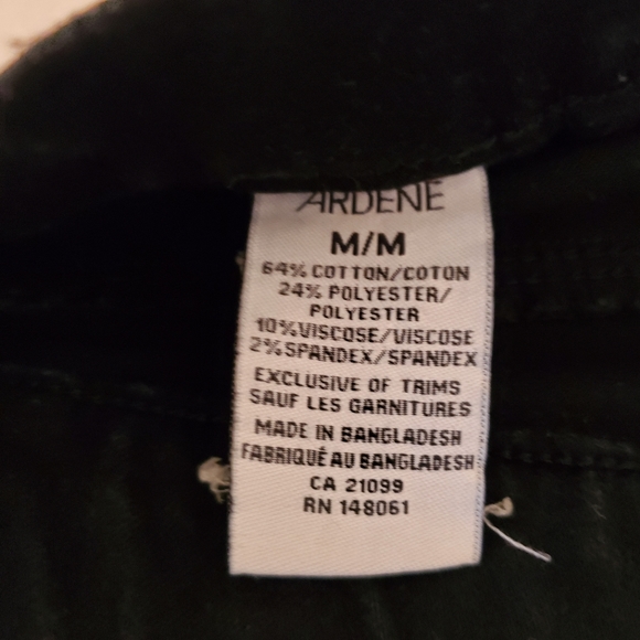 Selling Women's Black Slip on Skinny Jeans - Picture 8 of 10